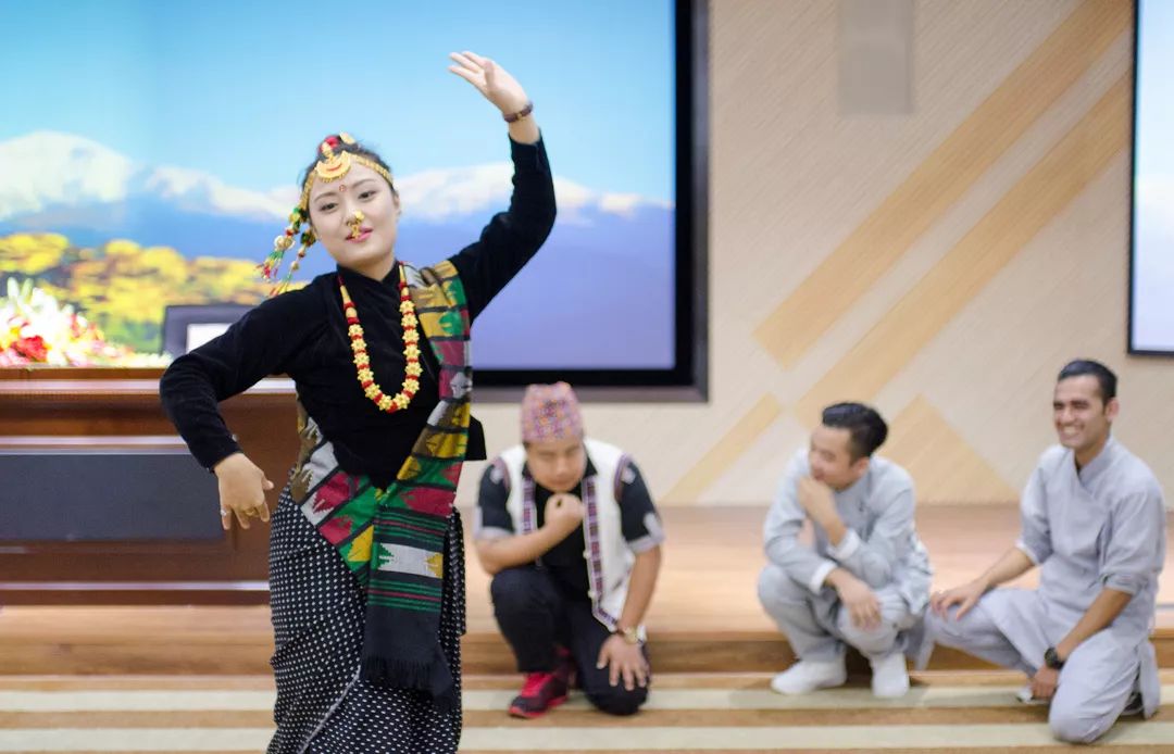 怕了怕了，全国第三，海南唯一，海职院和这家世界500强企业干了件创造历史的大事