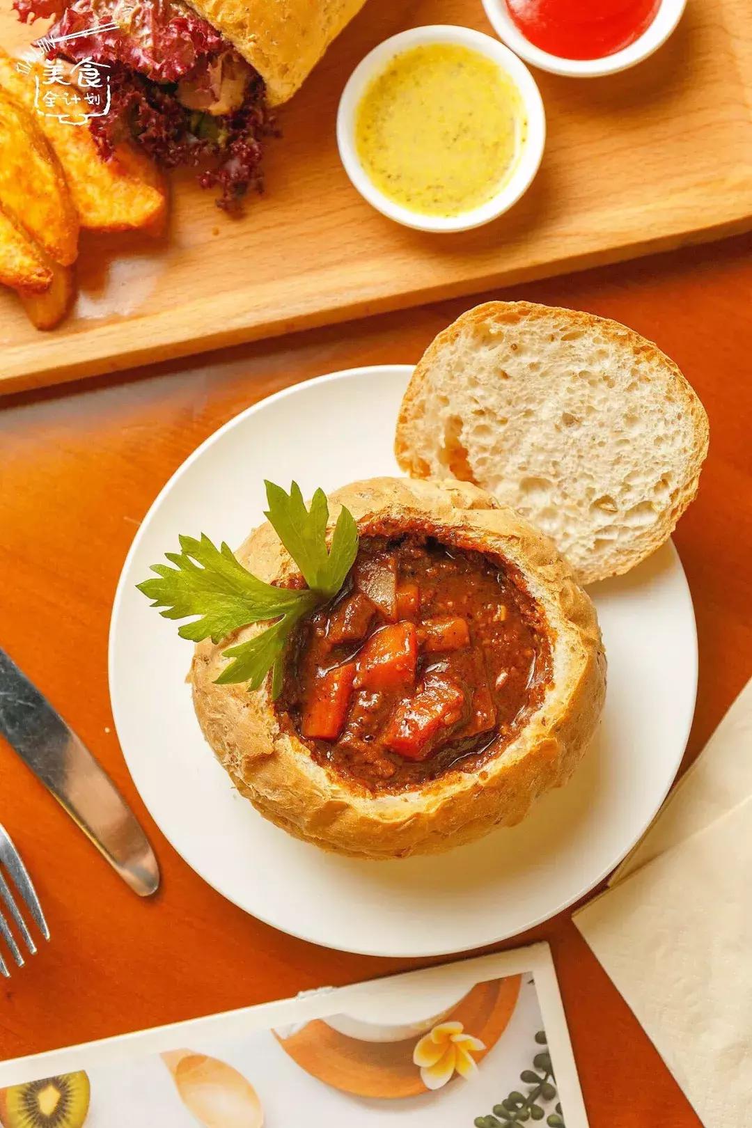 跨越7500公里，从布拉格到鲁能城，天津必去的“肉食主义联盟”!