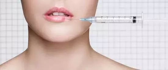 在朋友圈卖商品犯法吗,朋友圈卖什么判刑