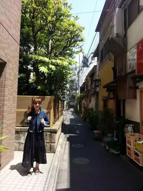 从月薪800到年入百万经历了什么,毕业五年负债10万