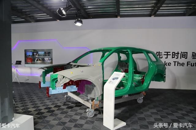 新款途锐比老款途锐小,全新大众途锐测评