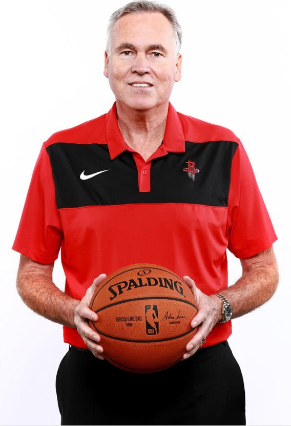 火箭球员周琦最新消息,火箭定妆照2023