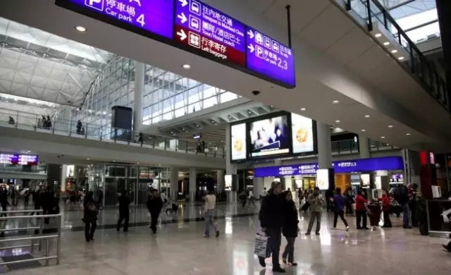 转座春秋航空乘坐注意事项,现在乘飞机流程及注意事项