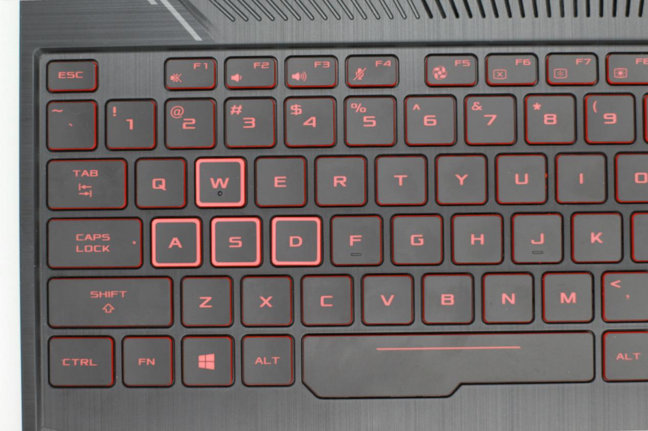 华硕飞行堡垒6评测gtx1060,华硕飞行堡垒6火陨版i51050ti