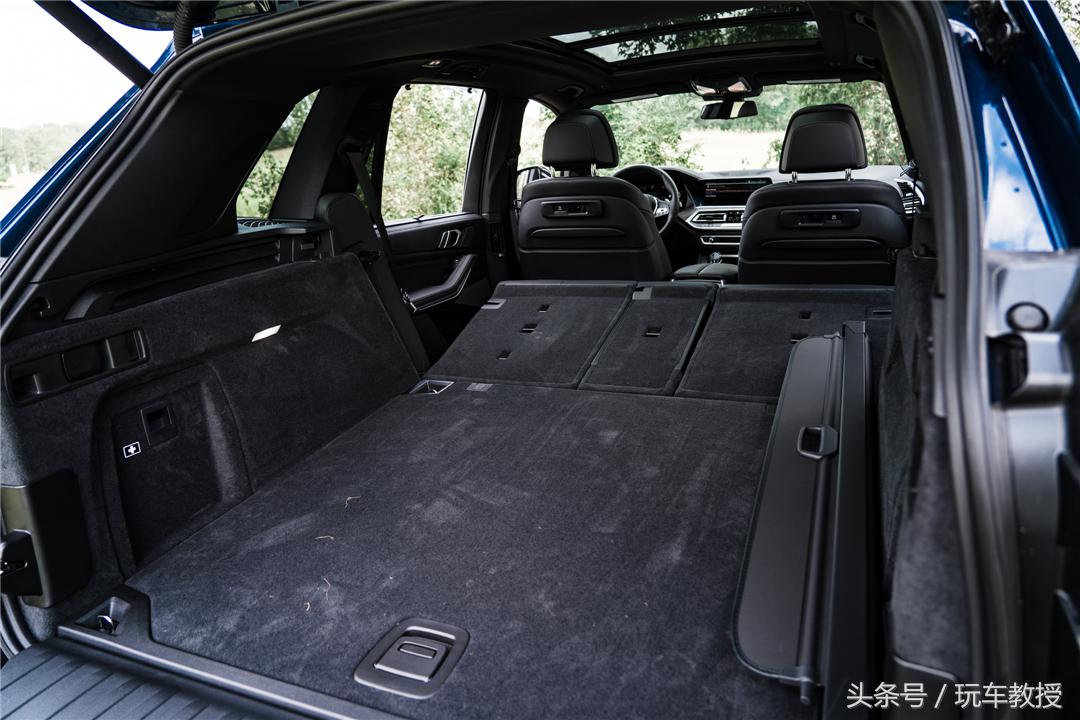 宝马x5和奔驰gle内饰对比,吐槽新款宝马