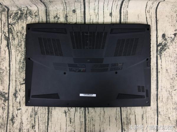 机械师f117-s笔记本拆机清灰教程,机械师笔记本f117后壳怎么拆