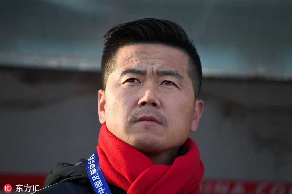 02国足打巴西门柱,02世界杯国足对阵巴西回顾