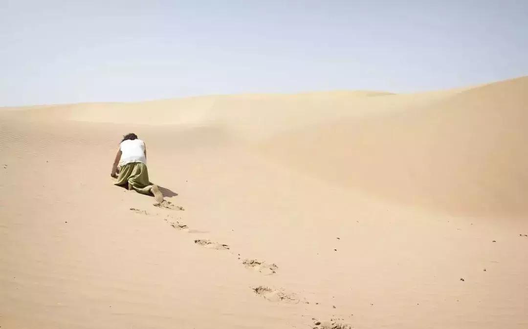 从自己活腻的地方到别的地方,带你去看孤独的风景