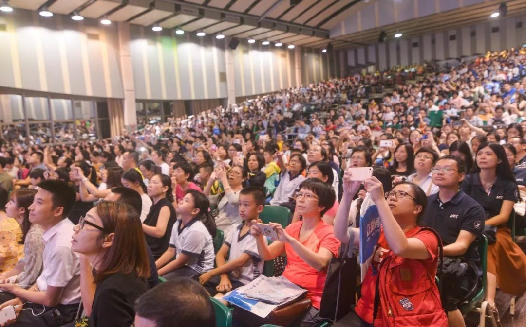 引入大语文，关注人的成长｜立尚教育战略课程双升级，跨入课辅行业3.0时代