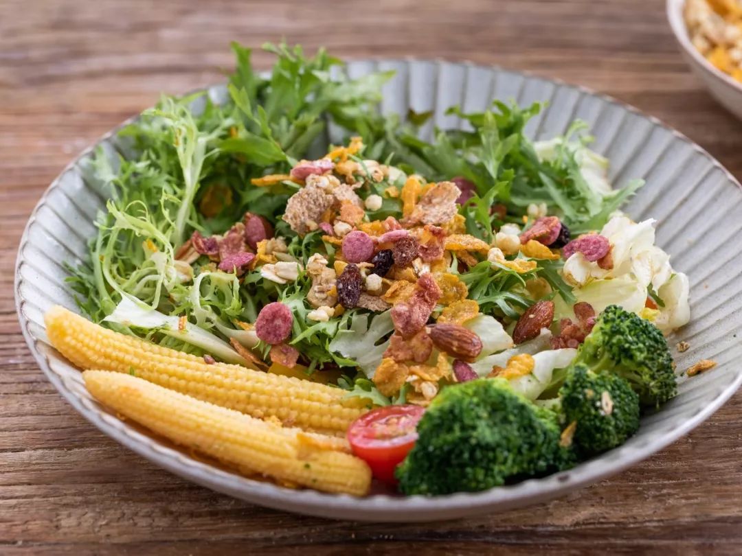 好食｜新西兰航空头等舱指定麦片，超多坚果和果干，明星也爱吃！