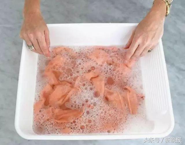 毛衣起球怎么能把球清理干净,毛衣起球就用这个去毛球神器