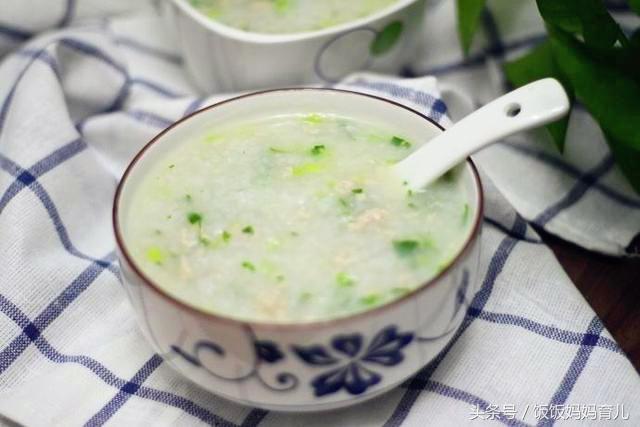 适合8个月宝宝辅食的水果种类,适合8个月到一岁宝宝吃的辅食哦