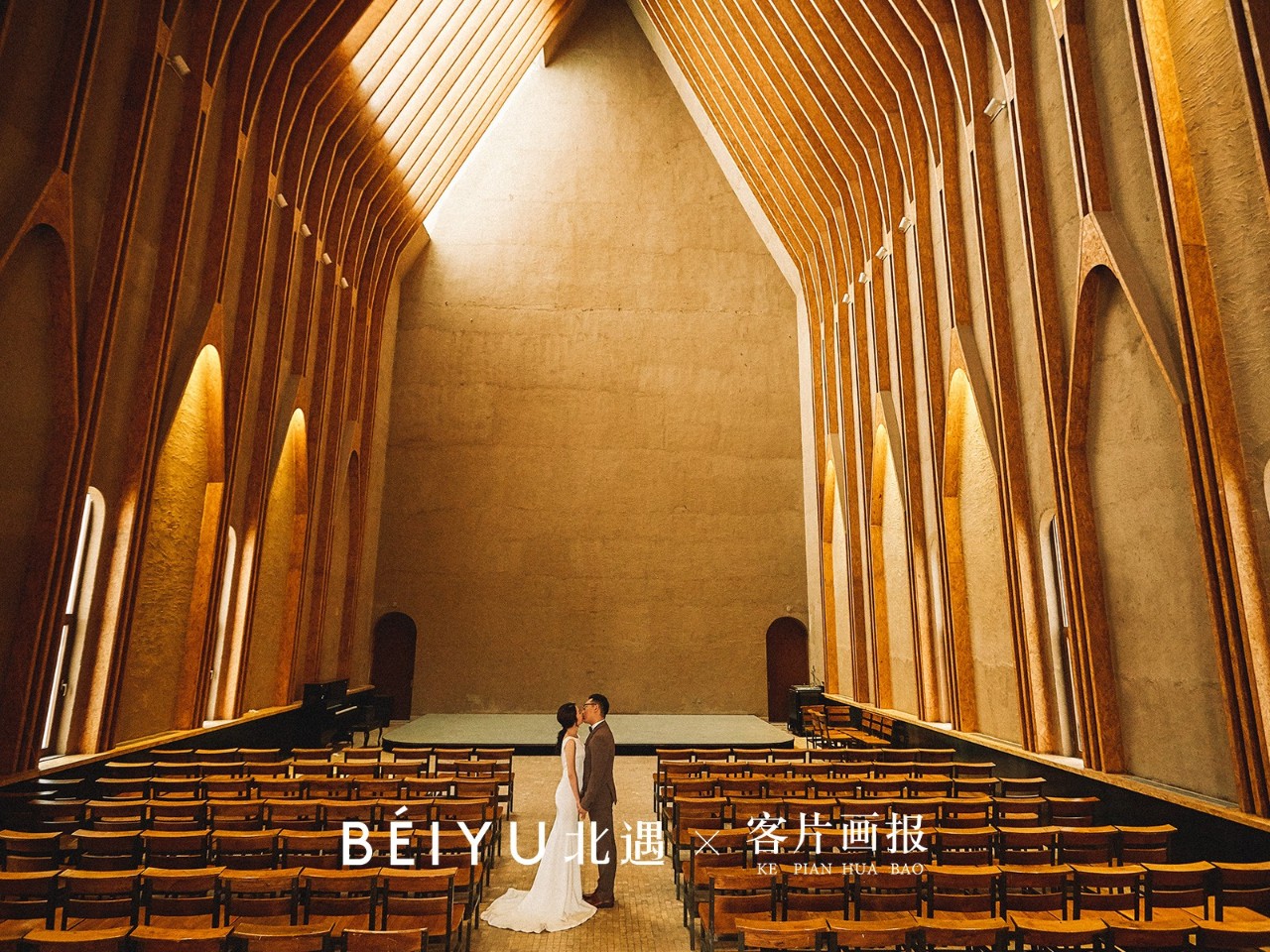 婚礼迎亲堵门游戏大全,迎亲堵门环节的趣味游戏推荐