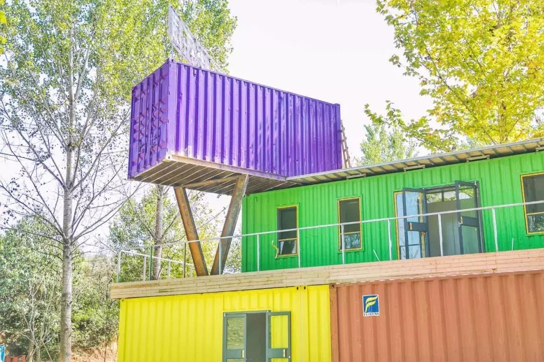 郑州足球小镇2019,郑州足球小镇有真草足球场吗