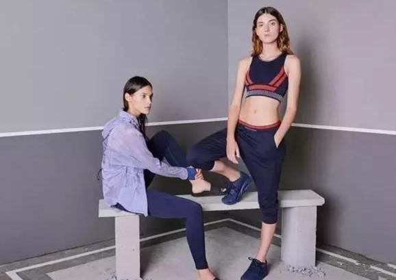 没有好看的衣服就不去打球,没一套舒服的运动装怎么锻炼