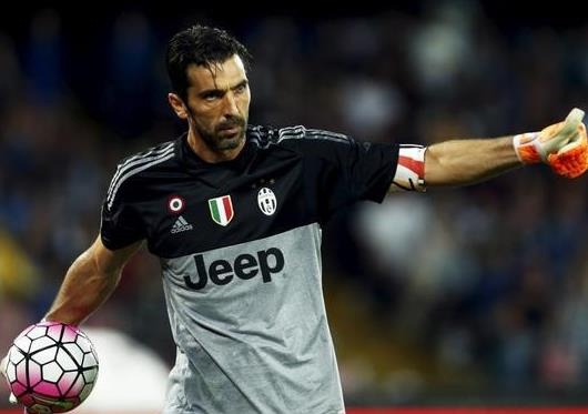 吉安路易吉布冯十大扑救,吉安路易吉布冯动作