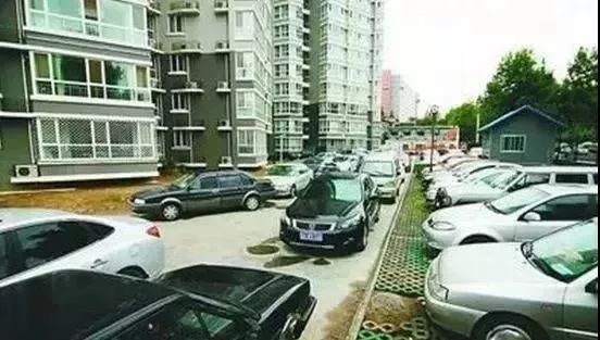 住在北京三环内与五环外的差别,在北京生活还是34线城市生活好