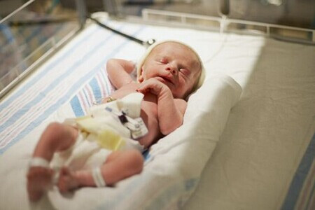 孕后期有这三个征兆，可能会早产！剖析原因早知道