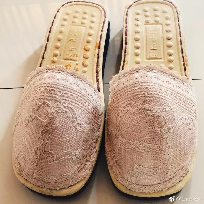 国庆放假回家，看到我妈做的新拖鞋，我哭了……