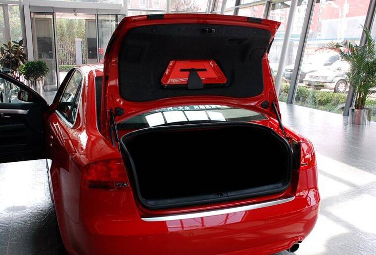 13年的蒙迪欧好还是奥迪a4l好,奥迪a4l比较2022款蒙迪欧