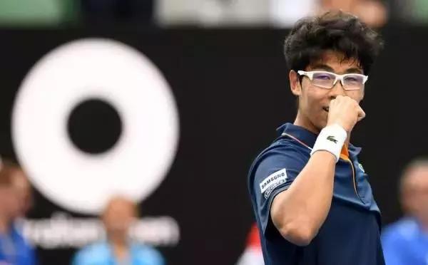 吴易昺爆冷无缘杭州亚运男网八强,吴易昺夺冠路