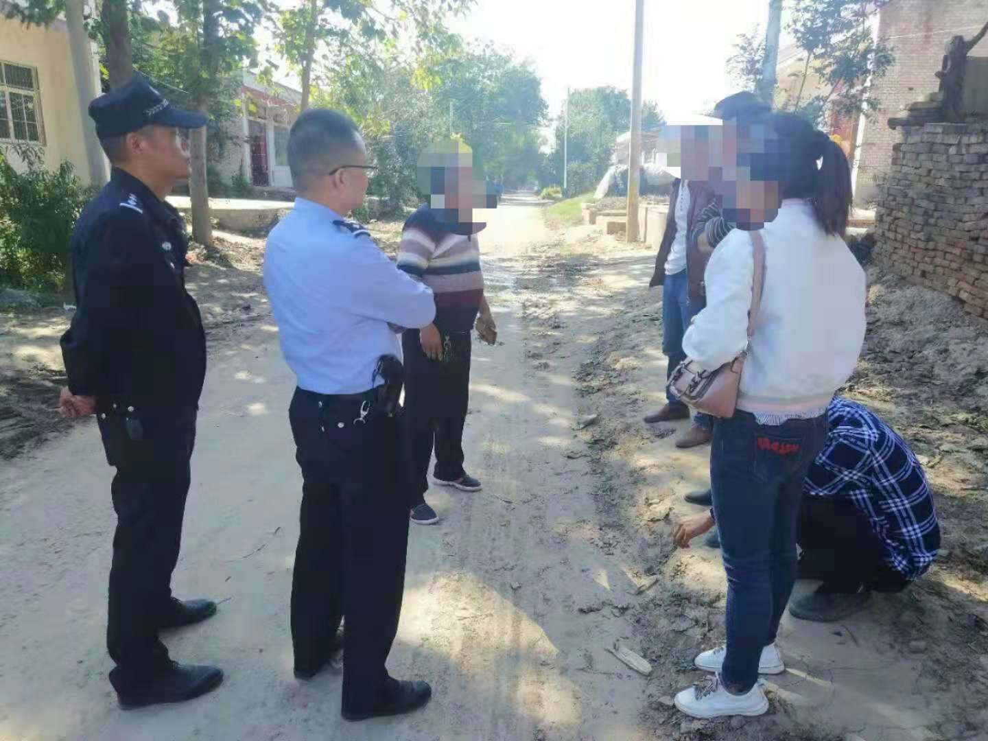 「你的强大我的骄傲」国庆7天小长假蒲城公安24小时不“打烊”之三我们奉命前行