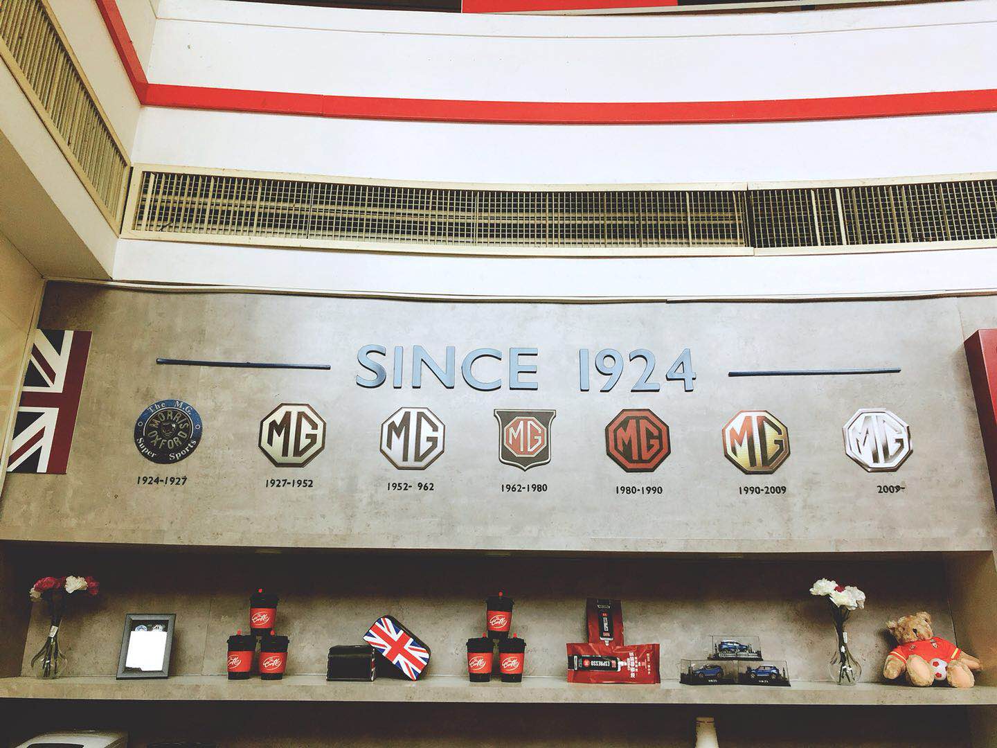 路虎并线辅助功能,路虎四驱耦合器