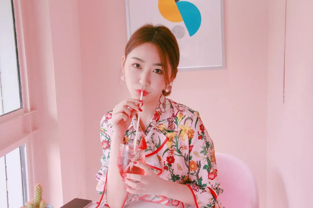 深圳网红小姐姐有多少,深圳小姐姐网红店