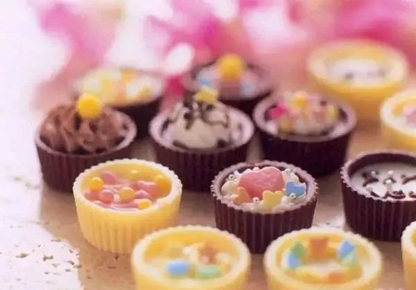 20岁女孩得了什么妇科病,20岁少女患多种妇科病