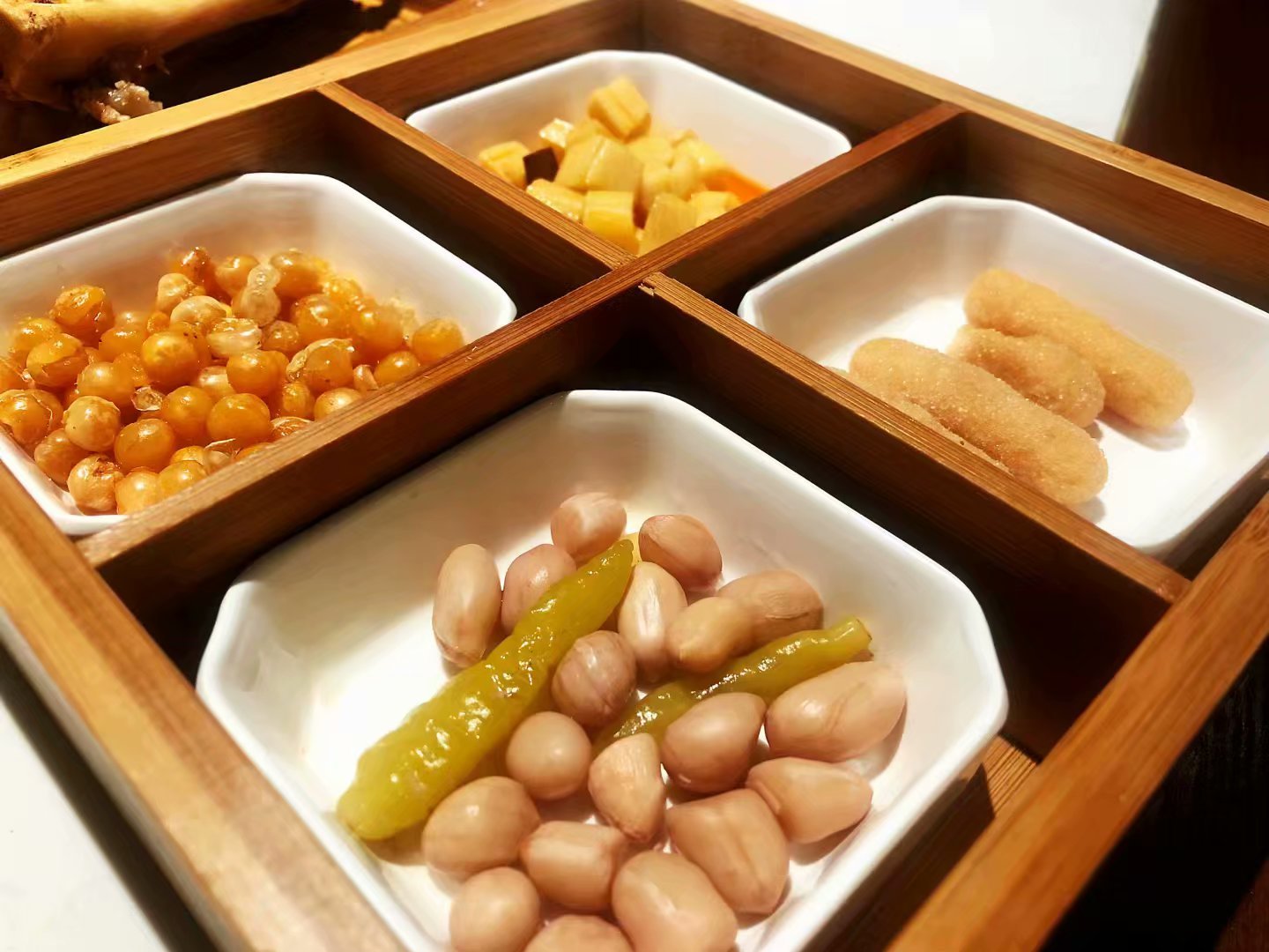 吃重庆特色菜，到20年老店观音居