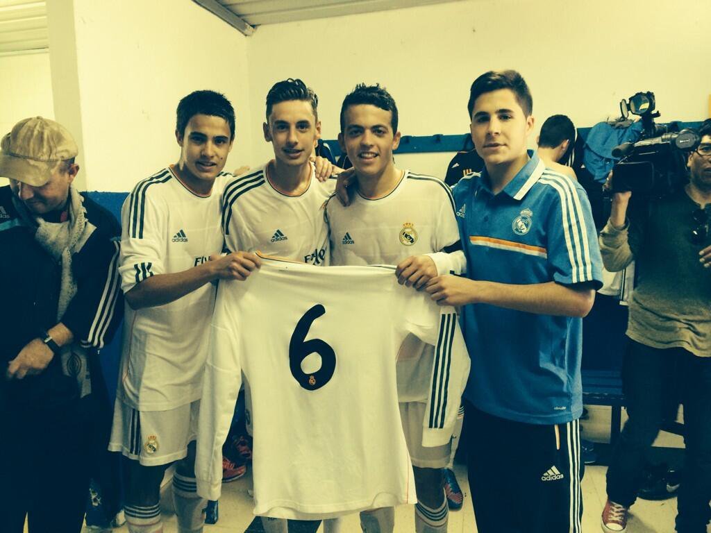 雷吉隆在皇马梯队曾四年没首发，外租时有过单场进4球