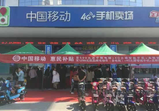 拿身份证去银行领礼品安全吗,凭身份证银行卡领东西靠谱吗