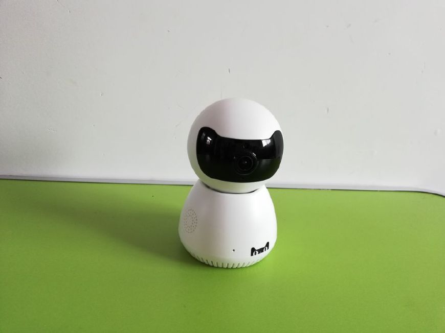 智能家居安防系统中智能摄像头,ai智能室内摄像头