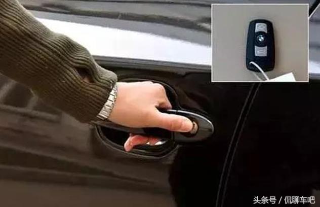 汽车没电怎么用机械钥匙开门,名爵zs钥匙没电怎么打开车门