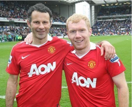 穿上红球衣，从此便是红魔人！