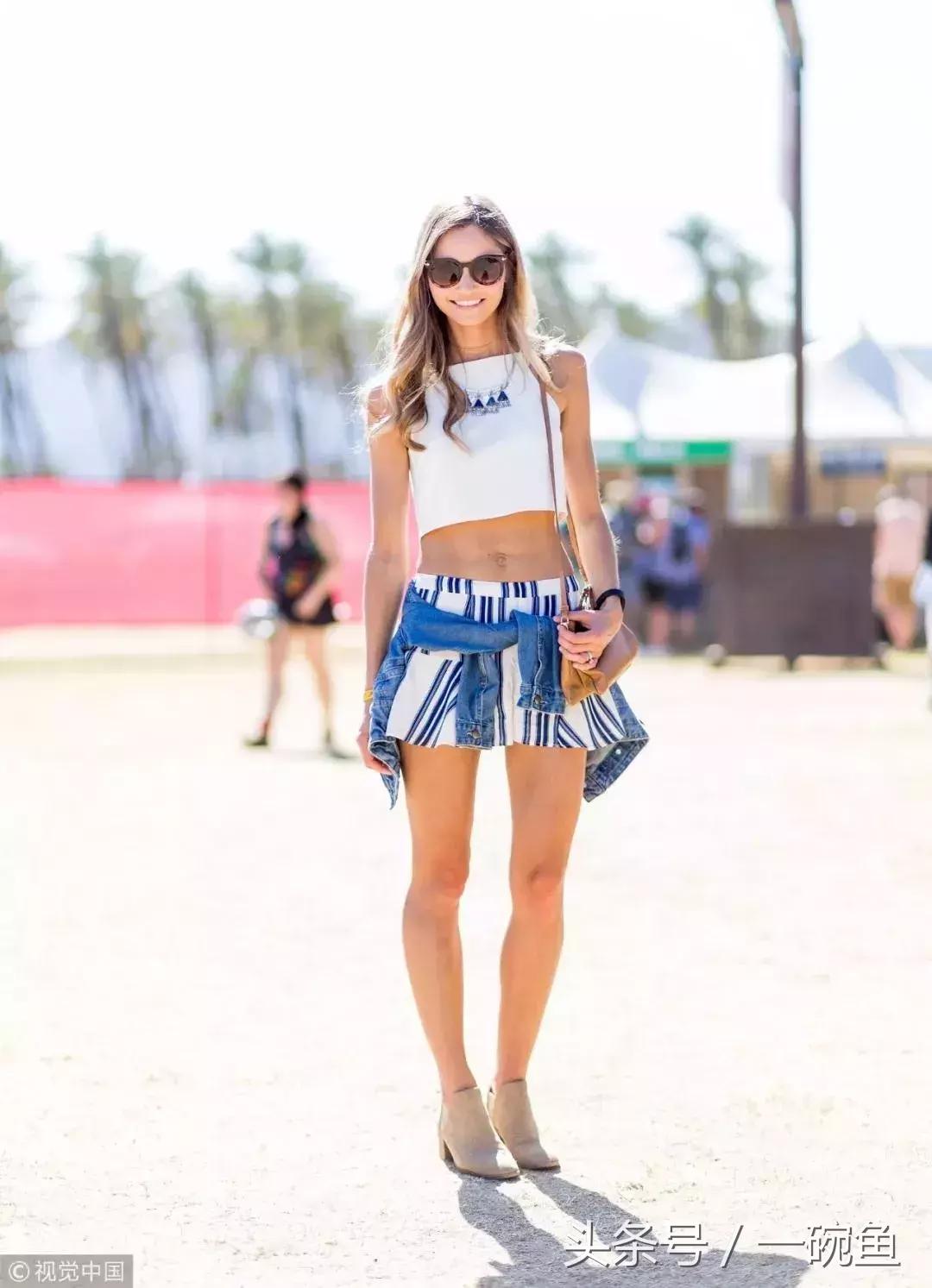 个子矮小腿粗适合什么款短靴,今年流行的2双短靴洋气显腿长