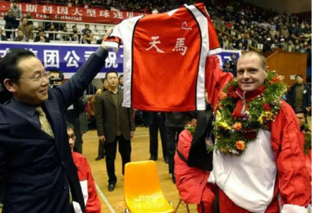 他是英格兰天之骄子，更是中国西北足球的希望