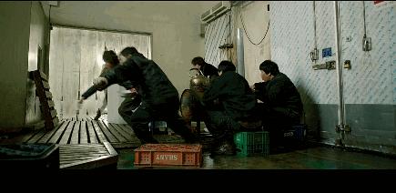 我把妹妹反锁在家，就出门喝酒去了：韩国电影无尿点系列