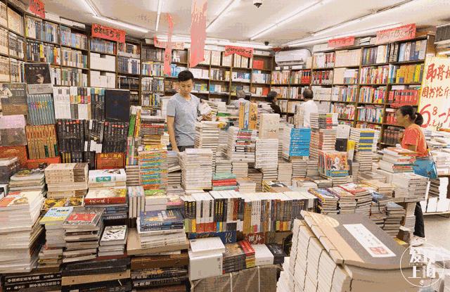 曾经火遍大街上的小巷,曾经很红火的一条路