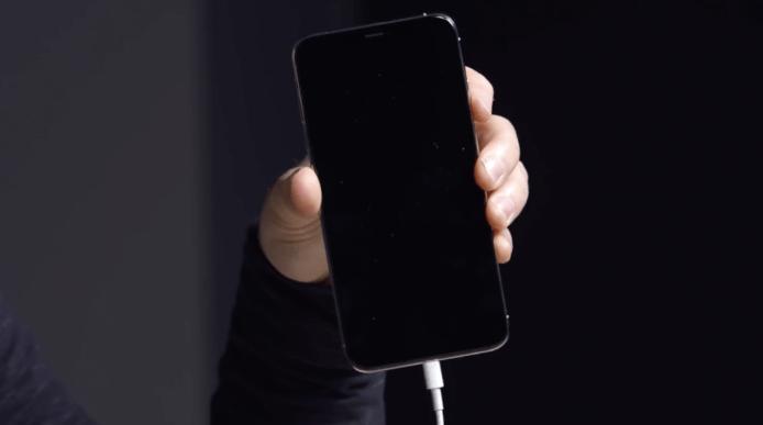 iphone充不上电是什么问题,iphone手机充不进电的原因有哪些