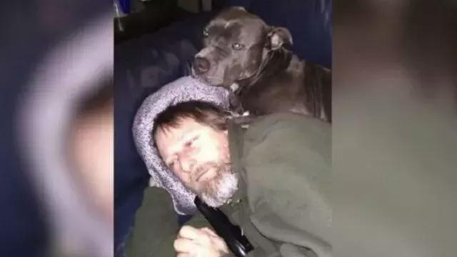 又一例！他严重感染四肢被截，竟只因被狗狗舔了一下……