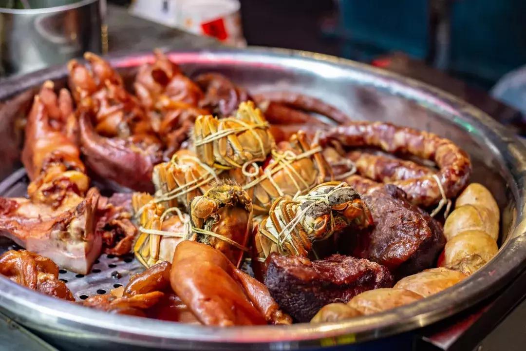 经典传奇南京街头,南京路边摊美味