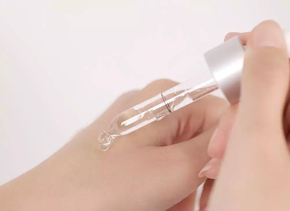 战痘技巧｜林允儿和小甜甜的痘痘可不是一回事