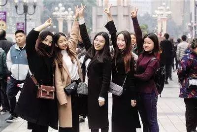 「狐说House」国庆3489.69万人次来渝打卡，民宿满员，这些网红楼盘彻底火了！