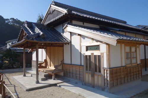 太宰治被囚禁哪一集,太宰治被关进国际监狱