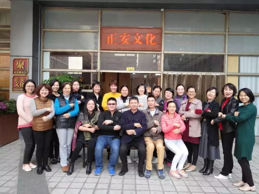 女老人晚上起夜尿多是怎么回事,晚上起夜多老人好吗