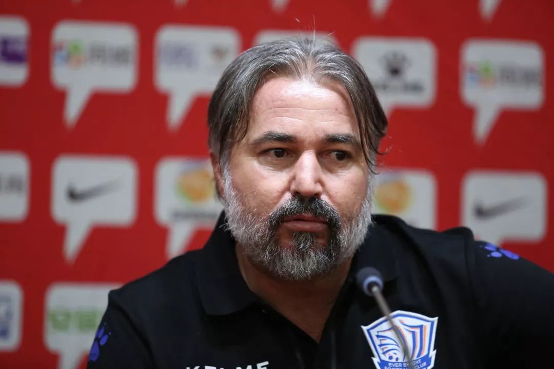 中甲李铁最新视频,李铁赛后谈阿兰洛国富