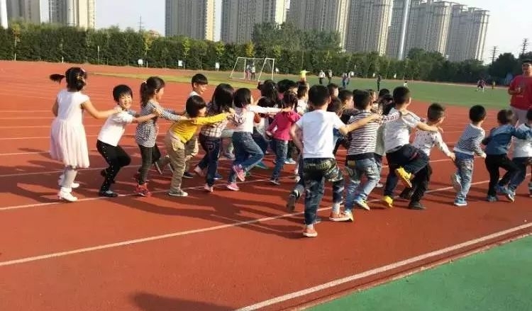 淘宝上钉钉打卡改时间靠谱吗,上班钉钉忘记打卡怎么补卡