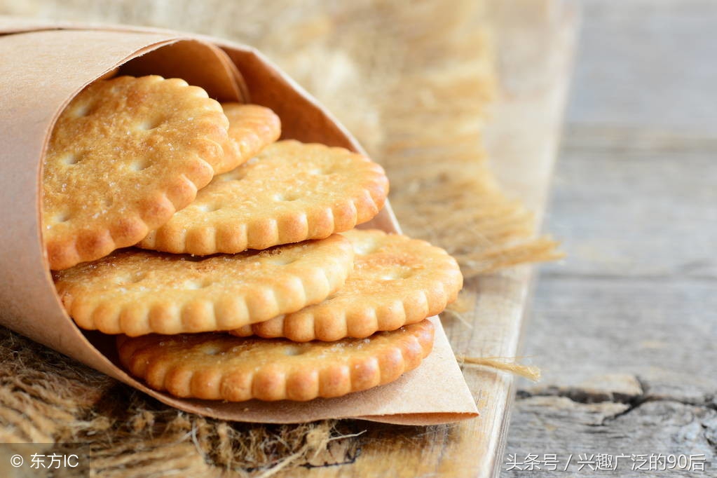 去法国旅游必买的三样东西,法国必买的十大特产