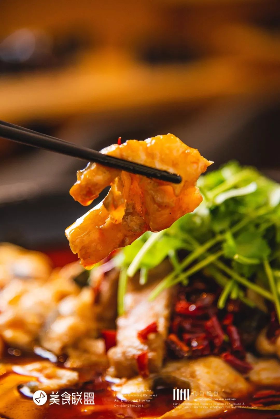 昆明南屏街90㎡小店，用60cm的一大锅装着比头大的“臭味”美食